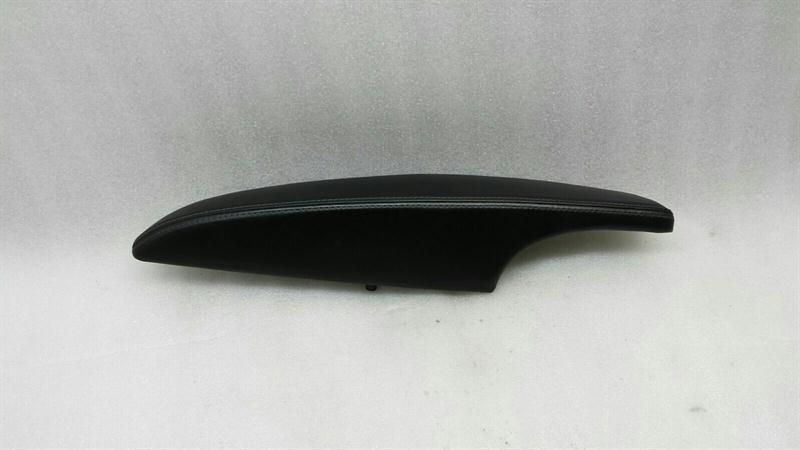 MASERATI GRANTURISMO S right soft pad 69910800 right armrest