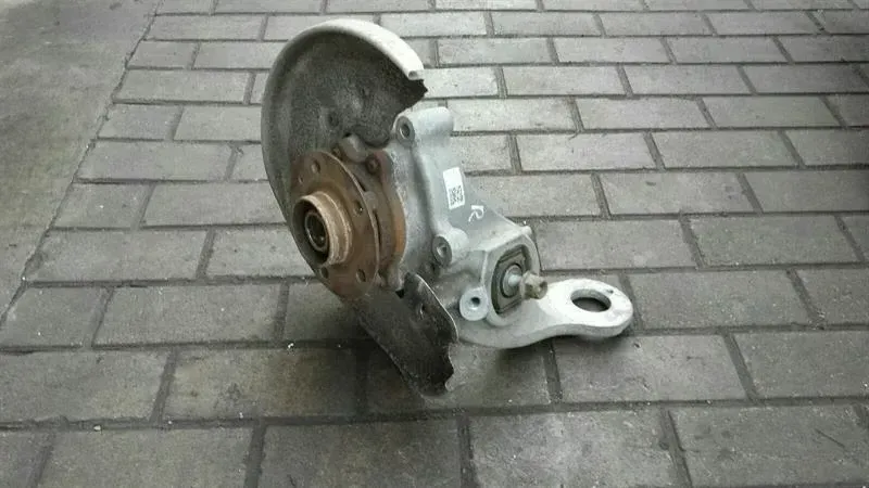 Audi RS5 8T right rear hub 8K0505432AS wheel bearing housing rear right