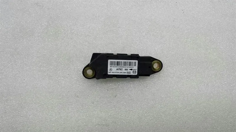 Mercedes C Class W204 Crash Sensor A0018209126 Impact Sensor SRS