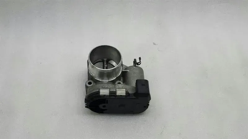 Ford Focus 1.6 16V Throttle Body 0280750535 7S7G-9F991-CA Throttle Body