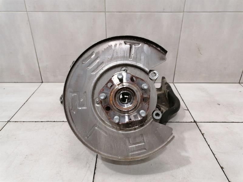 Tesla Model 3 Left Rear Hub 1044411-00-G Wheel Bearing Housing Rear Left