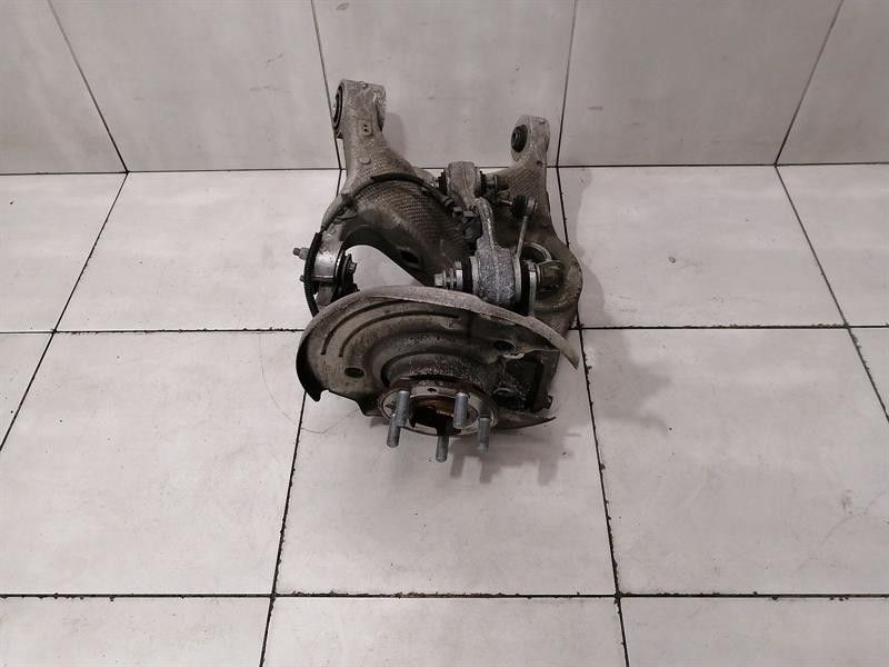Jaguar i-PACE X590 EV400 Left Rear Hub T4K4812 Wheel Bearing Housing Rear Left