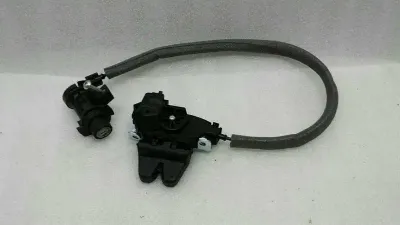 Mercedes CLS W218 W204 W212 boat lock A20437500185 tailgate lock