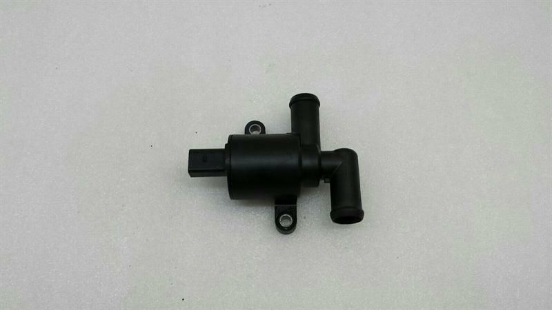 Audi A4 8K Solenoid Valve Cooling Water 4H0121671D Cooling Valve Soleniod 2.0TDI