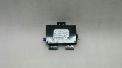 Mercedes CLS W218 Multimedia Module A1729000608 Interface Control Unit
