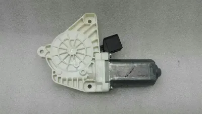 Mercedes CLS W218 Window Regulator Motor Left A2078200542 Left Door Window Motor