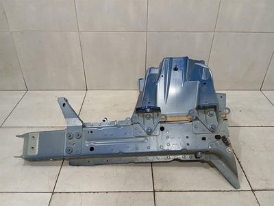 Jaguar i-PACE X590 EV400 Right Front Chassis Leg C2D54192 Right Front Wheel Arch