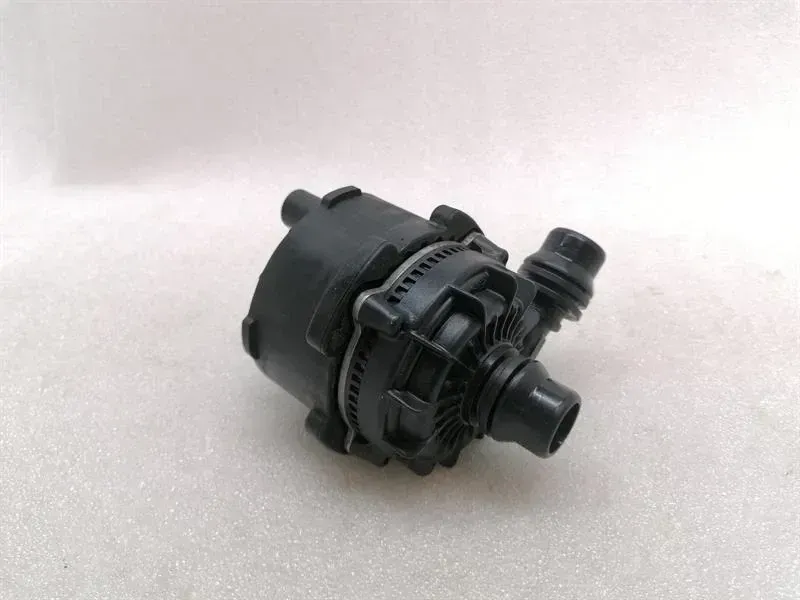 BMW iX i20 40 Additional Cooling Pump 945503904 Coolant Pump Pump