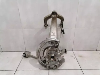 BMW iX i20 40 left front hub 31106890573 wheel bearing housing front left