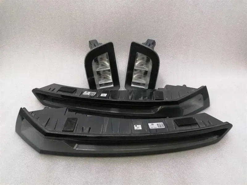 BMW iX i20 40 Rear Lightl H85A8174401 USA Tail Light