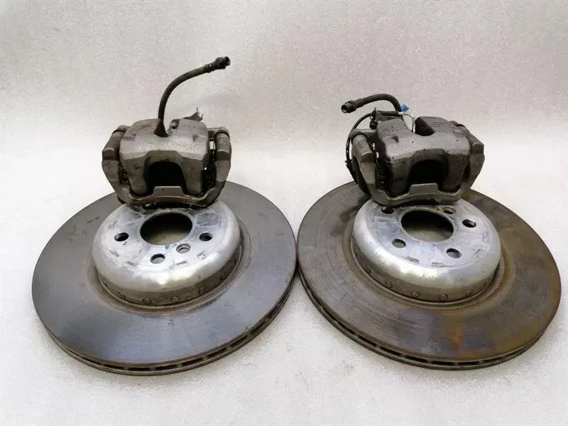 BMW iX i20 40 rear brake caliper 34216870571 rear caliper set