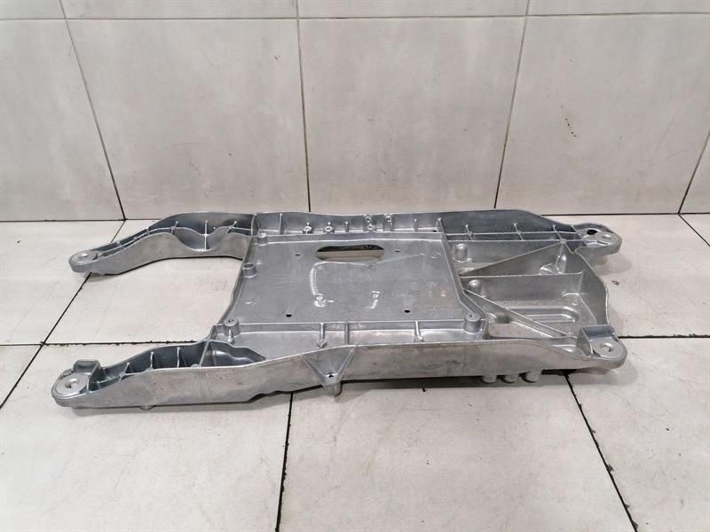 BMW iX i20 40 holder bracket 9871498 holder carrier