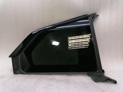 BMW iX i20 40 right rear quarter glass 51339448772 door window 1⁄4 rear right