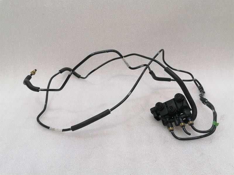 JAGUAR i-PACE X590 EV400 air suspension valve CPLA-5B710-AD valve block