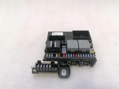JAGUAR i-PACE X590 EV400 Fuse Box M9D3-14N030-AB Fuse Box
