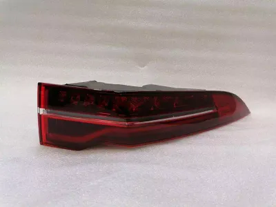 JAGUAR i-PACE X590 EV400 RRH Light J9D3-13404-CC Tail Light Rear Right