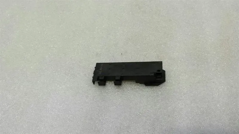 Audi A4 8W Keyless Go Antenna 4M0907247A Keyless Go Antenna