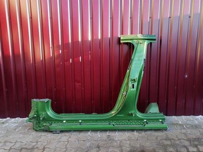 Porsche Taycan 9J Turismo side skirt 9J0809085 left sill chassis