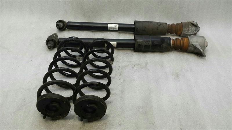 Audi A4 8W shock absorber rear 8W0513028J shock absorber rear set kit