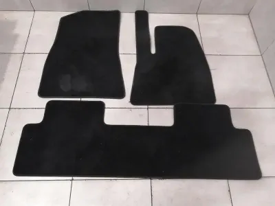 TESLA MODEL 3 STANDARD RANGE FLOOR MATS 1516554-00-A RIGHT HAND DRIVE RHD
