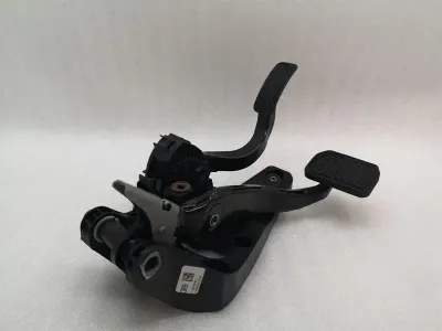 TESLA MODEL 3 Pedal assembly 1044692-00-D Gaspedal