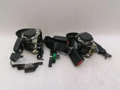 Tesla Model 3 Standard Range Rear Seat Belt 1110154-C1-G Seat Belt Rear