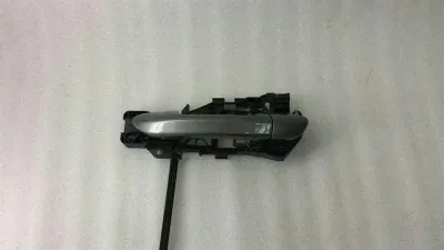 Volkswagen Passat RLH door handle 3C0837885G door handle rear left