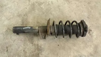 VW Passat front shock absorber 3C0413031AB shock absorber front 2.0TDI 2008
