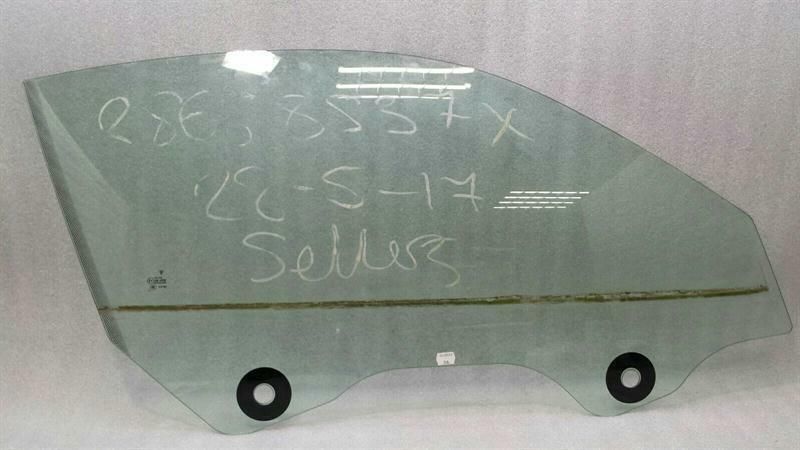 Porsche 911 991 FRH door glass 991543251200 door window front right