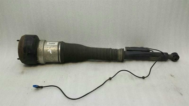 Mercedes S-Class W221 Airmatic Absorber A2213205513 Rear Shock Absorber 4Matic