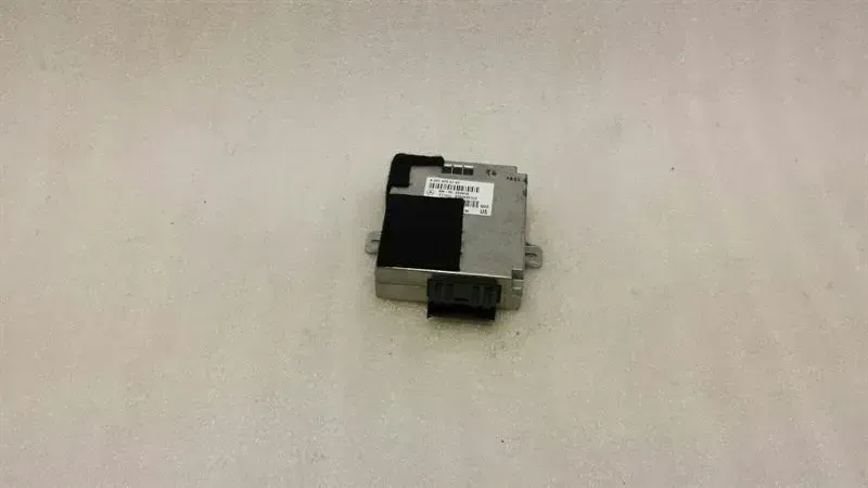 Mercedes S-Class W221 Voice Control Unit A2218705787 Linguatronic Control Unit