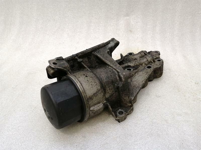 Mercedes S-Class W221 oil filter housing A2721800510 oil cooler holder OM273