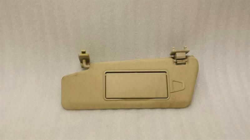 Mercedes E Class W212 Left Sun Viewfinder A2128100510 Sun Bezel Left