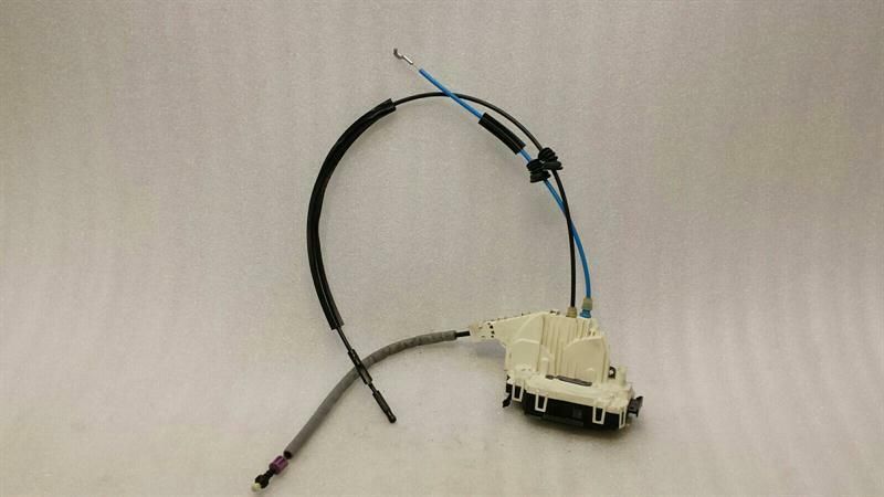 Mercedes E Class W212 rear left door lock A2047302335 door lock rear left