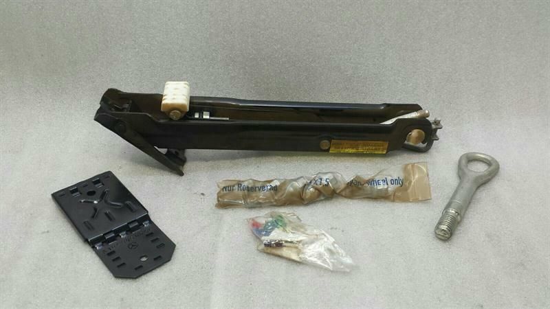 Mercedes ML W164 SAVER KIT A1645800018 Jack Tool Jack Set