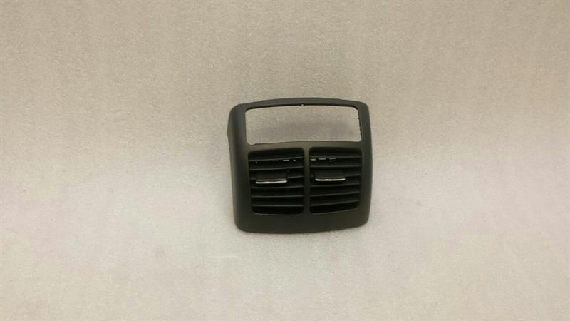 Mercedes E Class W211 E500 Air Vent A2118300554 Ventilation Nozzle Vent Grille Rear