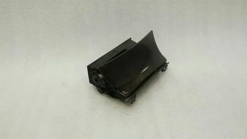 Mercedes E Class W211 E500 Ashtray A2118101330 Ashtray