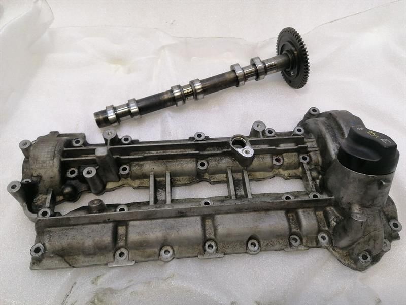 MERCEDES W207 RIGHT CYLINDER HEAD COVER A6420101630 RIGHT CYLINDER HEAD OM642