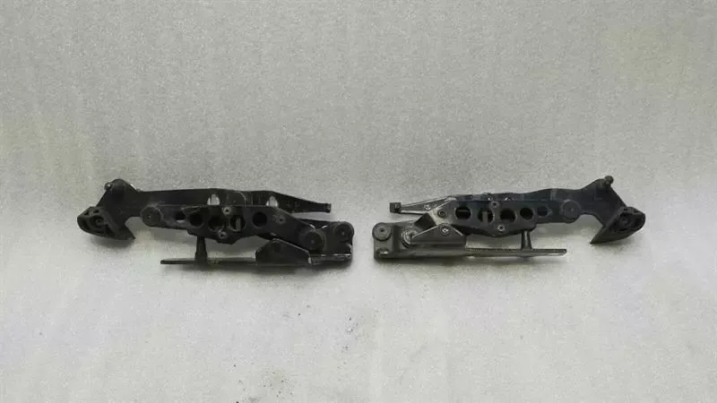 Mercedes CLK W209 boat hinge A2097500128 tailgate hinge set set