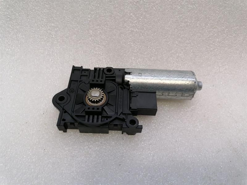 Porsche Panamera 971 Sun Roof Engine 9A795959100 Sunroof Engine