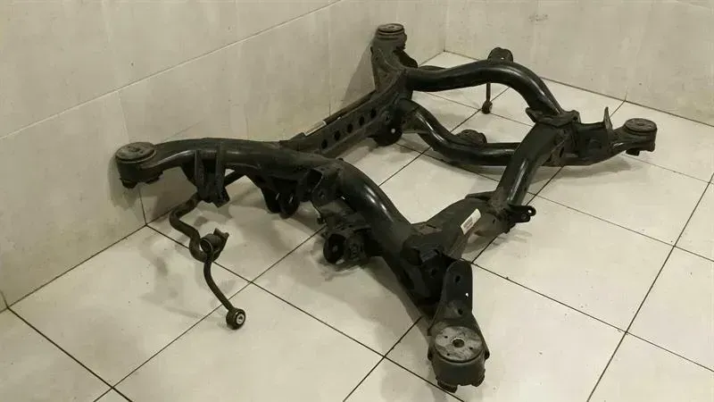 Porsche Cayenne 958 subframe rear 95833103103 axle frame rear axle