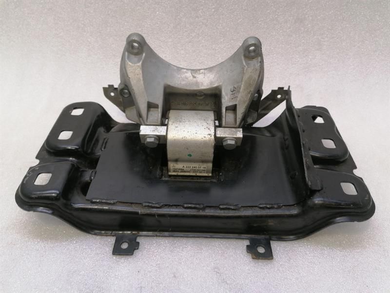 MERCEDES S-class W222  Gearbox mount A2222400718 Getriebehalter