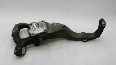 Mercedes S-class W222 right front hub A2223322001 wheel bearing housing front right