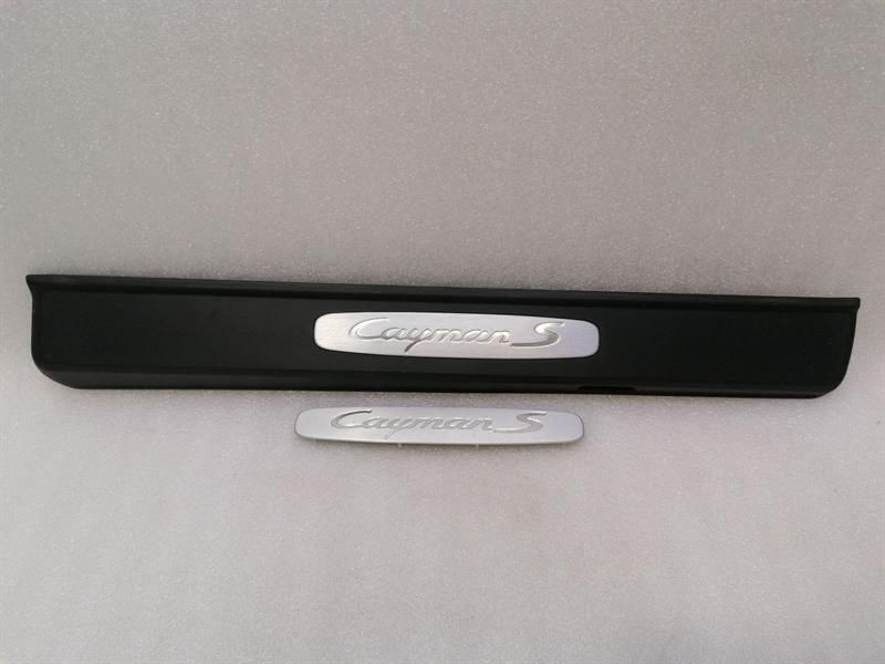 Porsche Cayman S 718 door sill set 9815044671 door entry sill set Cayman S