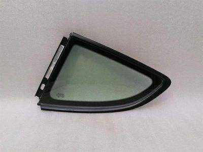 Porsche Cayman 718 left rear quarter glass 98154311108 door window 1/4 rear left