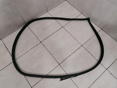 Porsche Cayman 718 left door seal 98153707506 door seals left