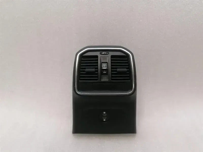Porsche Macan 95B rear air vent 95B907049K air vent ventilation nozzle rear