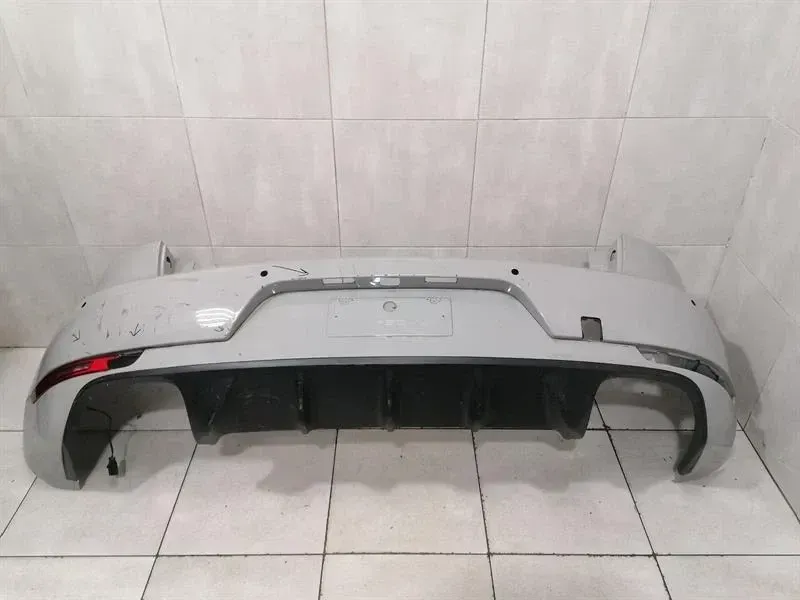 Porsche Macan 95B Rear Bumper 95B807421L Sport Design Rear Bumper
