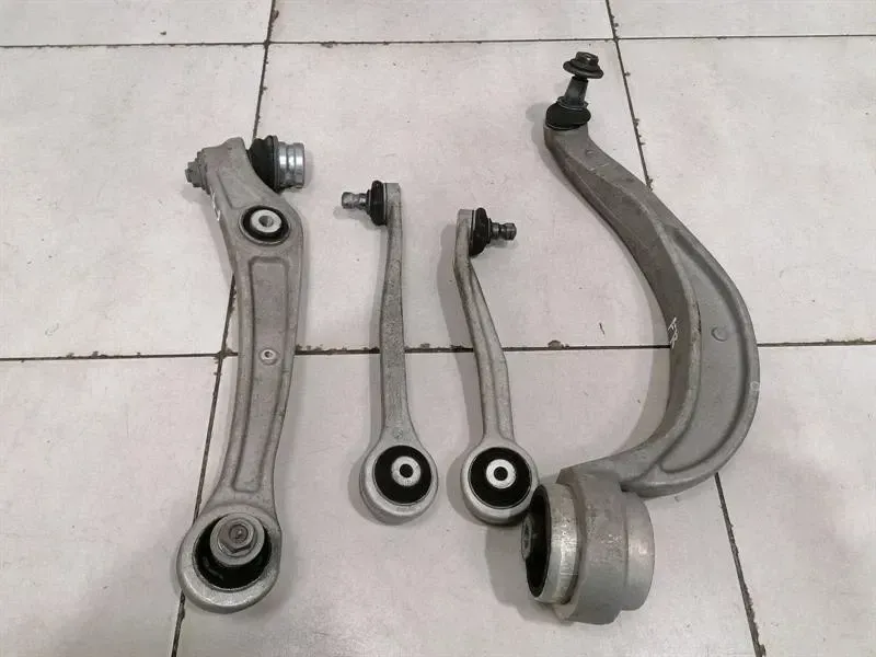 PORSCHE MACAN 95B Right Front wishbone set 8K0407156C Querlenker Vorne Rechts