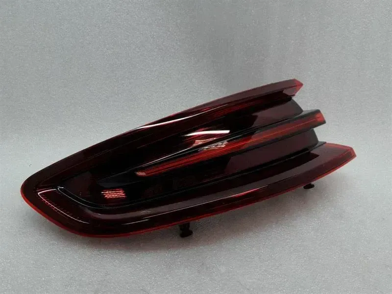 Porsche Macan 95B left rear light 95B945095B taillight rear left ECE